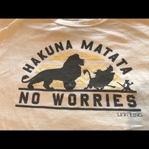 Disney’s Lion King :Hakuna Matata t shirt